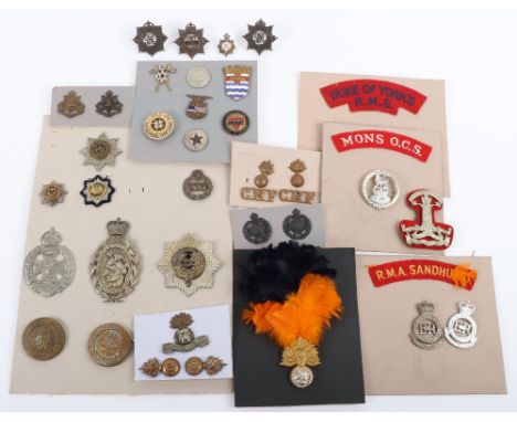 Royal Dublin Fusiliers Cap and Collar Badge Set, being other ranks bi-metal set; RMA Sandhurst cap badges and shoulder title;