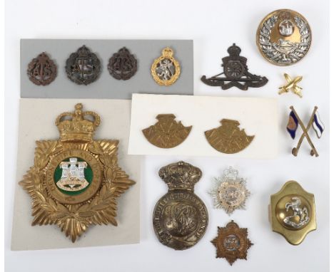 British Military Badges, including bronze OSD cap and collar badge set of the ATS, officers silver gilt WRAC cap badge, pair 