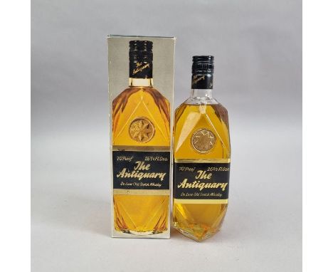 Antiquary De Luxe Scotch Whisky 1970's - 26 2/3 Fl Oz - 70 ProofWhisky