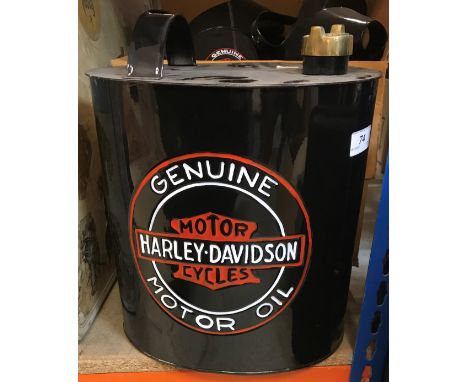 A set of five modern painted oil cans and an oval modern painted petrol can "Harley Davidson",    petrol can approx 34 cm hig