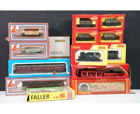 Collection of boxed OO gauge model railway to include 2 x Hornby Railroad locomotives (R2773 BR Industrial 0-4-0 No 7 &amp; R