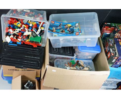 Lego - Large collection of mixed Lego sets featuring bricks, base plates, wheels, vehicles, etc with instructions featuring 7
