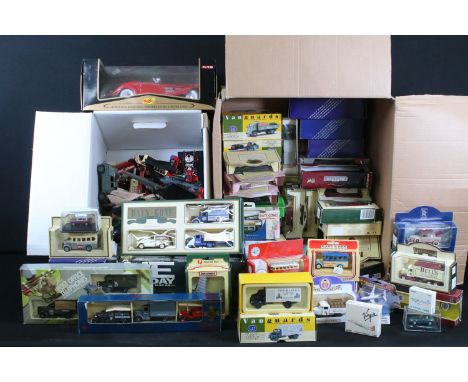Around 75 boxed diecast models to include Maisto 1/18 Premiere Edition Mercedes-Benz 500 K Typ Special Roadster 1936, Lledo D