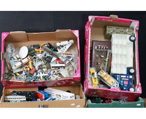 Large collection of Mid 20th C onwards diecast models featuring Exclusive First Editions, Corgi, Matchbox, Dinky, Lone Star, 