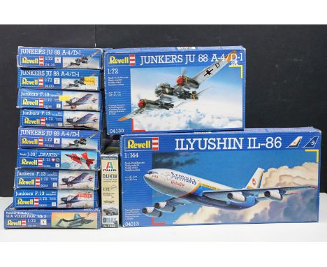 12 Boxed 1/72-1/144 plastic model kits to include 11 x Revell examples including 04013 Ilyushin IL-86, 4 x 04130 Junkers Ju 8
