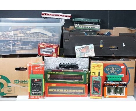 Large collection of OO / HO gauge model railway to include plastic trackside buildings, boxed &amp; unboxed rolling stock (co