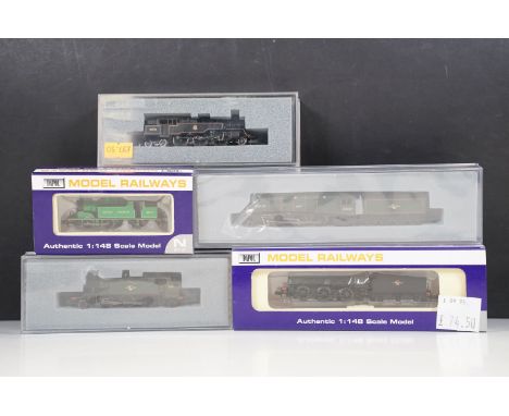 Five boxed / cased N gauge locomotives to include 2 x Dapol (Q1 BR Late crest ND-075A 33004 &amp; ND-058 British Railways 302