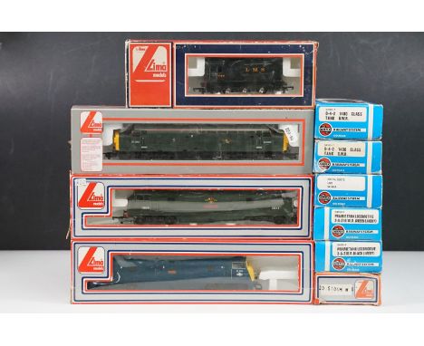 10 Boxed OO gauge locomotives to include 5 x Airfix (54120-0 Royal Scots LMS, 54151-4 Prairie Tank Locomotive 2-6-2 BR back l