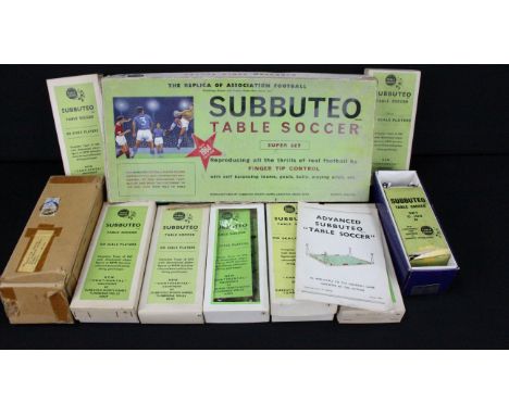 Subbuteo - Collection of HW Subbuteo to include 7 x boxed teams (West Ham 7, Leeds United 21, red 1, Derby County 10, blue 2,