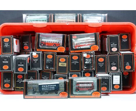 51 Boxed EFE Exclusive First Editions diecast model buses to include De-Regulation, Anniversary Model and Limited Edition exa