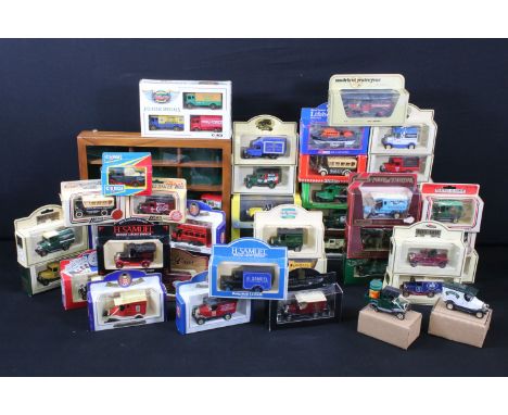 42 Boxed diecast models to include Lledo Days Gone, Matchbox Models Of Yesteryear, Corgi Vanguards VA06709 The Triumph Collec