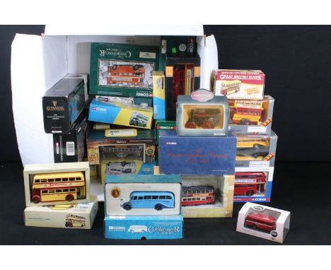 32 Boxed commercial diecast models to include 3 x Corgi Buses In Britain, Corgi Public Transport, Corgi The Connoisseur Colle