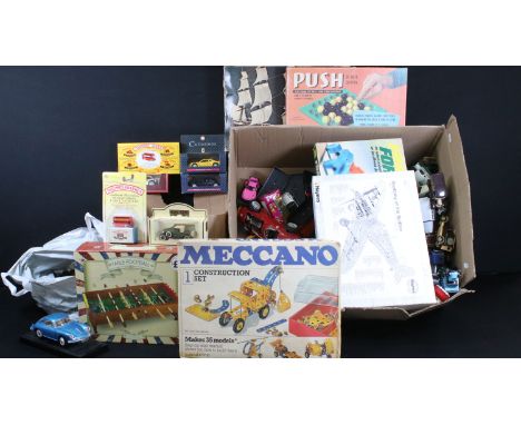 20 Boxed diecast models to include Matchbox MB Series, Classic Sportscar Collection, Lledo Days Gone, Lledo Collectibles, etc