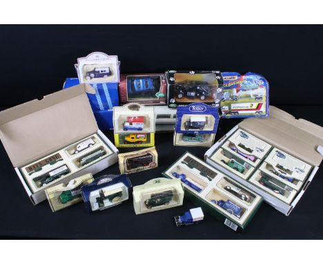 Around 38 boxed diecast models to include Matchbox, Corgi, Lledo, Richmond etc, diecast ex, box condition varies (two boxes)