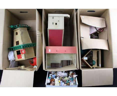 Sylvanian Families - Large collection of Tomy Sylvanian Families to include 64 x various figures, Stable with 2 x horses, hou