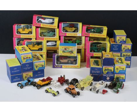 39 Boxed Matchbox Models Of Yesteryear diecast models to include Y-15 1930 Packard Victoria, Y-9 1912 Simplex, Y-16 1904 Spyk
