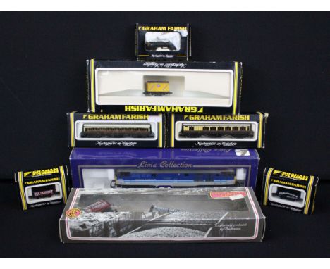 Collection of model rail to include boxed Lima OO gauge Class 31410 Regional Railways Granada Telethon, 5 x boxed Graham Fari