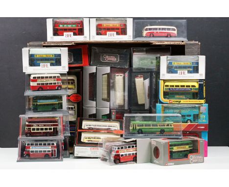 35 Boxed / cased diecast model buses to include 21 x Corgi Original Omnibus, 10 x EFE Exclusive First Editions, Corgi 469 Lon