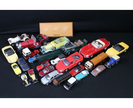 Collection of diecast models to include examples from Franklin Mint, Corgi, EFE Exclusive First Editions, etc featuring Frank