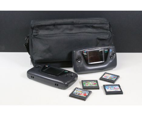 Retro Gaming - SEGA Game Gear Handheld console with 4 x games cartridges with manuales (Winter Olympics, Solitaire Poker, Sup