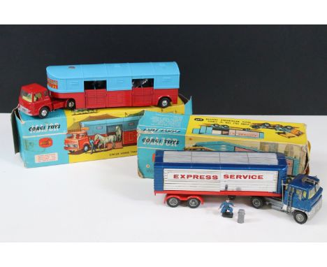 Two boxed Corgi Major diecast models to include 1130 Circus Horse Transporter with 6 x horses and inner display stand (diecas