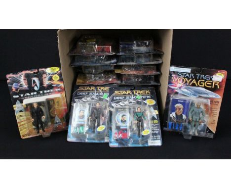 28 Carded Playmates Star Trek figures featuring 9 x Classic Star Trek Movie Series, 4 x Star Trek Voyager Series, Star Trek G
