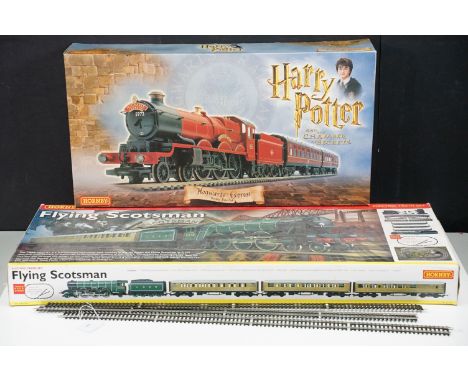 Two boxed Hornby OO gauge electric train sets to include R1033 Harry Potter and the Chamber of Secrets Hogwarts Express train