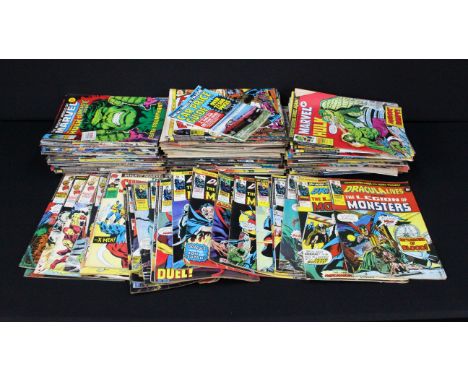 Comics - Collection of 70s/80s Marvel comics featuring The Mighty World Of Marvel Featuring The Incredible Hulk, Dracula Live