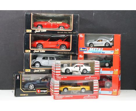 Nine boxed 1/18-1/24 diecast models to include 3 x Maisto Special Edition models (Citroen 15CV 6 Cyl, Mustang Mach III and Me