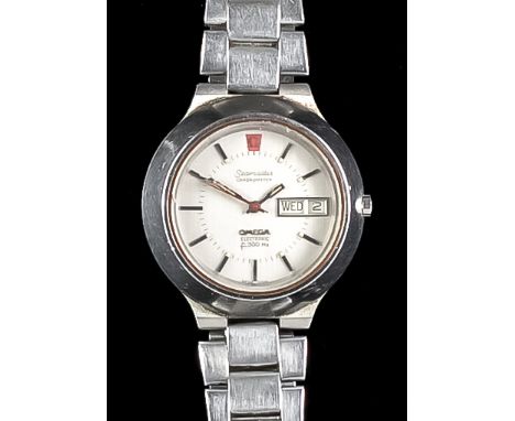 An Omega Electronic Wristwatch, Model Electronic F300, the white dial with silver baton numerals and day date windows, 43mm d
