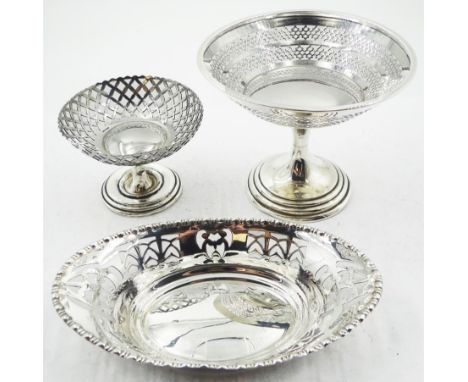 20th century silver pedestal bon bon dish, the circular bowl with pierced sides upon a circular stepped pedestal foot, hallma