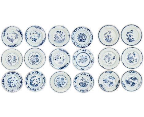 Eighteen Chinese various blue and white export dishes with floral decorationQing dynasty, Kangxi periodAll with various flora