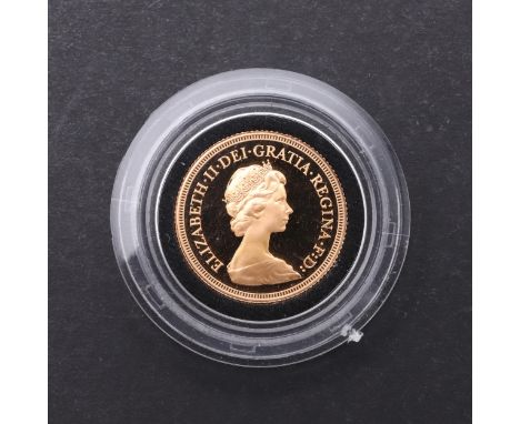 An Elizabeth II Proof Sovereign, bust r. reverse St George and the Dragon, dated 1979. In capsule as issued. *CR Good conditi