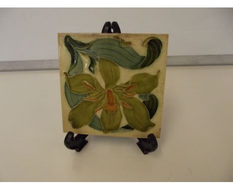 Art Nouveau tile 