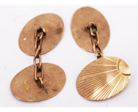 A pair of 9ct gold cufflinks. Wt. 2.6g