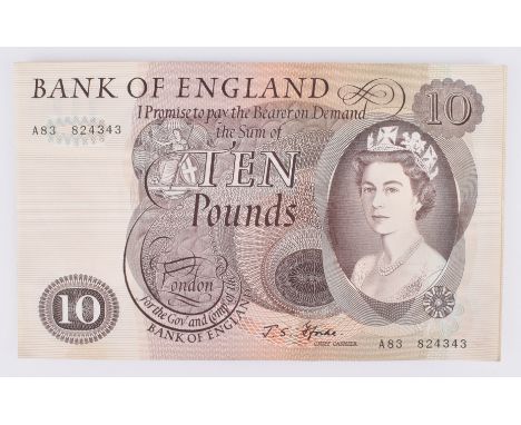 Five consecutive Series "C" Portrait Issue (January 1967), Ten Pounds banknotes, brown, 150 x 93mm, signature J.S. Forde, A83