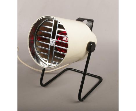 A Pifco Infra Tonic lamp.  
