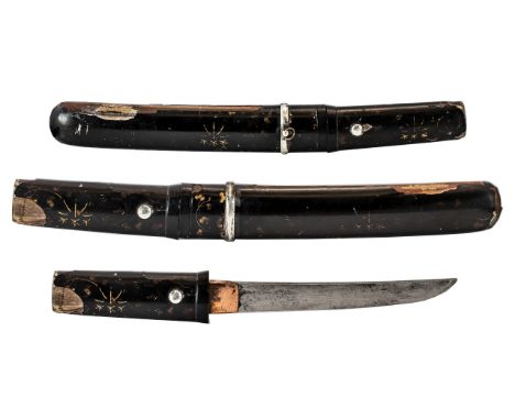 Japanese 19th Century Superior Short Dagger ( Tanto ) and Scabbard ( Saya ) With Solid Silver Button / Mount / Ring and Gold 