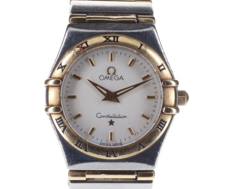 Omega - Constellation Two Tone Steel Dress Quartz Watch. Quartz movement. Case and strap made from two tone stainless steel. 