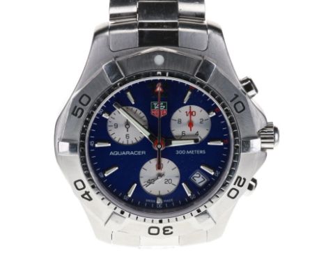 Tag Heuer - Aquaracer 300m Steel Chronograph Quartz Watch. ETA Cal. 251 262 quartz movement. Case and strap made from stainle