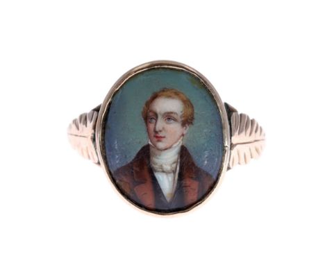 Georgian Gold Hand Painted Porcelain Portrait Ring. This ring has been tested as 9ct gold. UK ring size L, weighs in total 3g