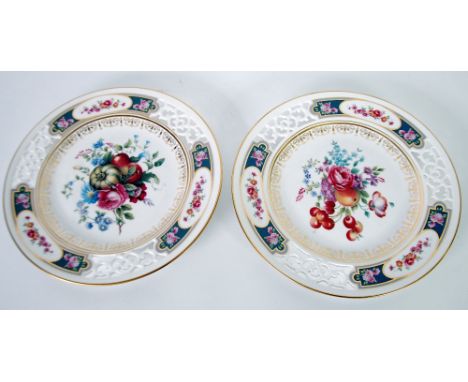 PAIR OF LIMITED EDITION SPODE '200th ANNIVERSARY' CHINA PLATES, typical form with scroll pierced panelled borders and floral 