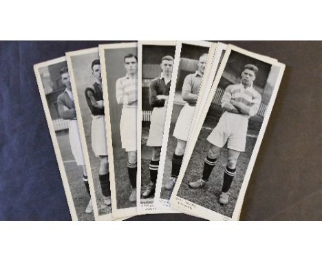 TOPICAL TIMES, Footballers, Panel Portraits, 1932 (3) & 1933 (7), Scottish, a few with slight corner damage, G to VG, 10
