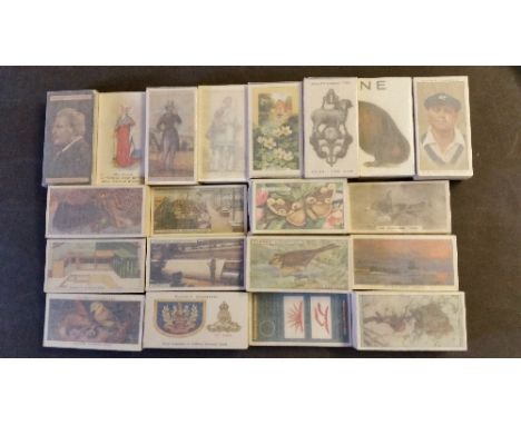 MIXED, complete (20), inc. Players (9), Uniforms of the Territorial Army, Birds and their Young, Modern Naval Craft, Products