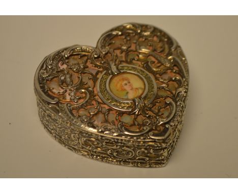 A Continental 800 silver and painted portrait heart box, inlaid mother of pearl top, inset with a small circular painted pane