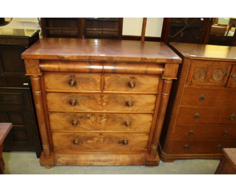 Scotch mahogany 2/3 chest of drawers