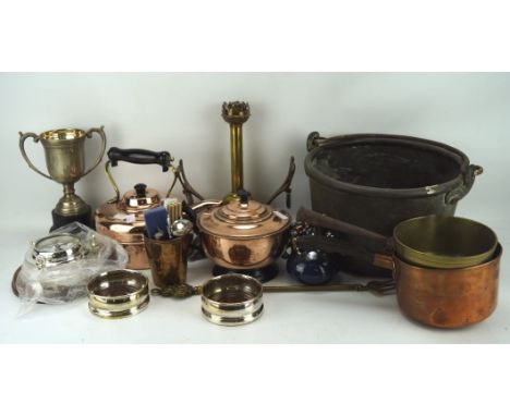 Assorted metalware, including candlesticks, horseshoes, silver plated trophy on stand, scale weights, etc