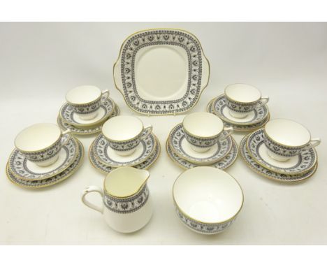 Crown Staffordshire 'Black Victoria' tea service for six persons (20) Condition Report Click here for further images, conditi