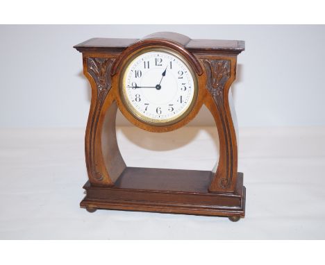 Art nouveau mantel clock Height 24 cm 