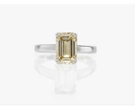 Solitätring mit einem Diamanten im Emerald CutAntwerpen Weißgold 750/-, gestempelt. 1 Diamant im Emerald Cut (Baguetteschliff